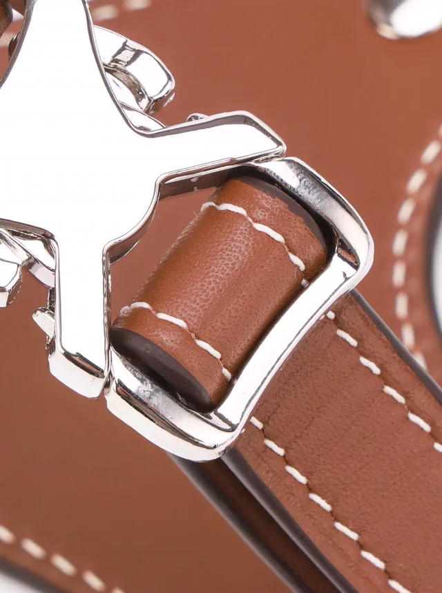 Saddle leather detail
